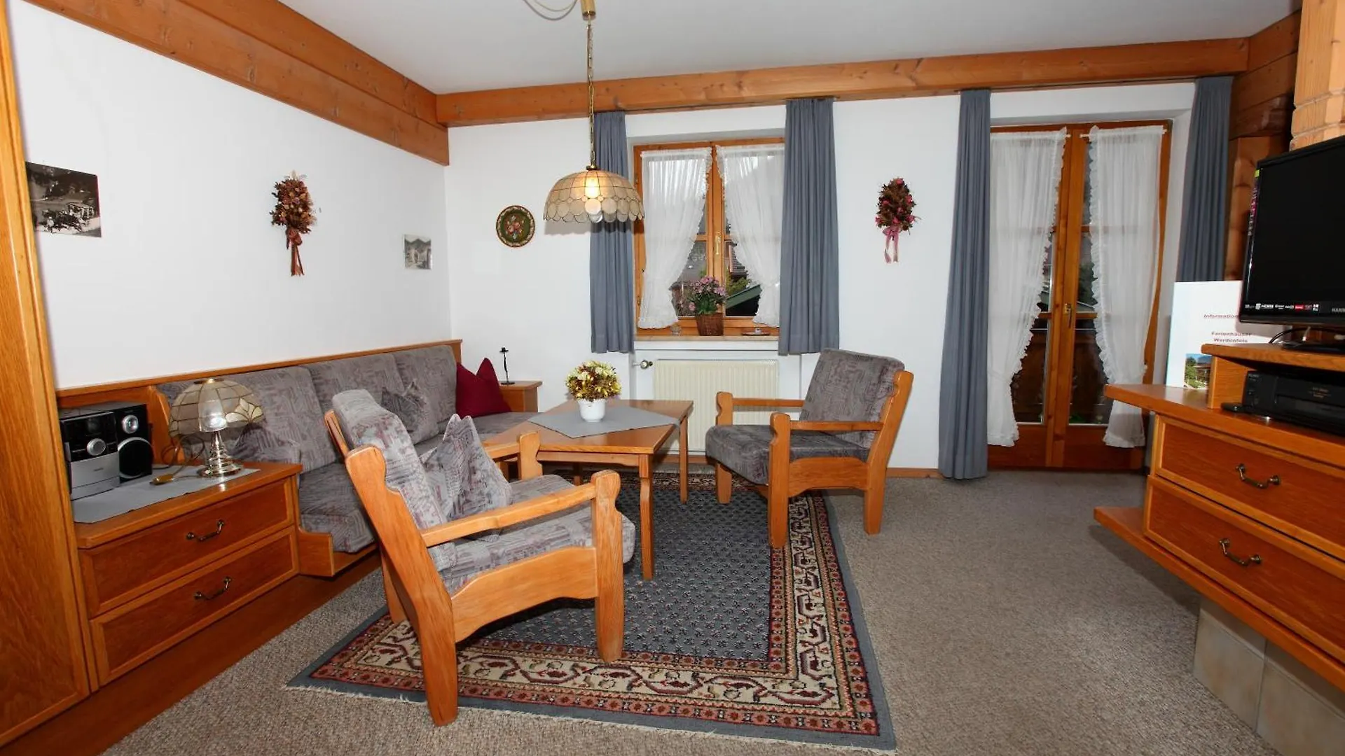Apartment Ferienhaeuser Werdenfels Mittenwald Germany