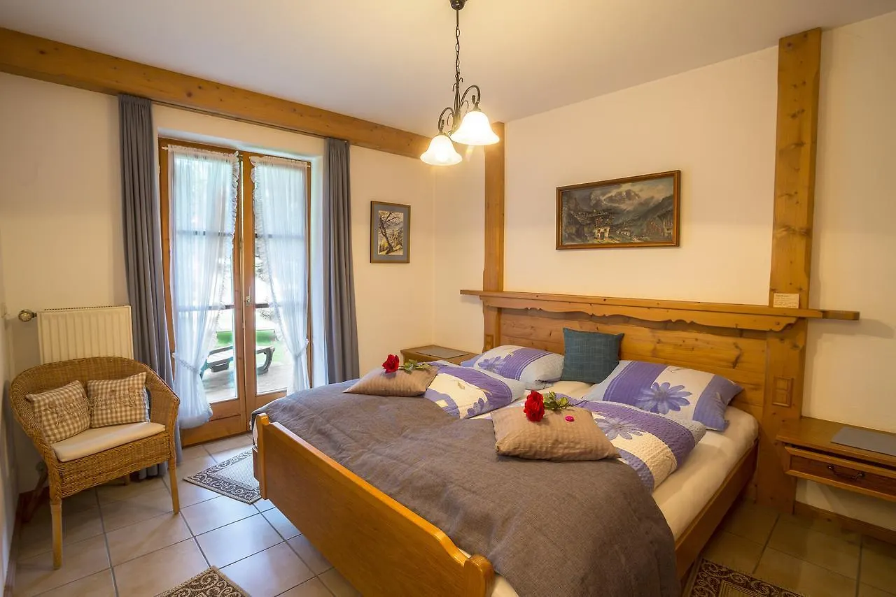 Apartment Ferienhaeuser Werdenfels Mittenwald Germany