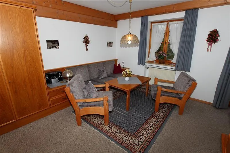 Apartment Ferienhaeuser Werdenfels Mittenwald Germany